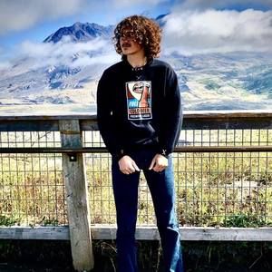 Meet your Posher, Anthony